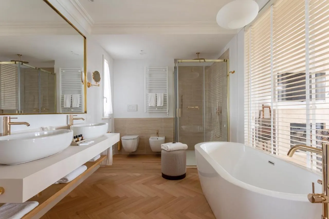 **** Hotel Porto Romano - The Marina Resort Fiumicino Italy
